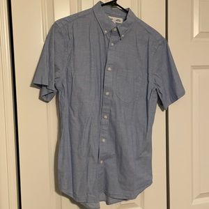 Old Navy short sleeve button down shirt